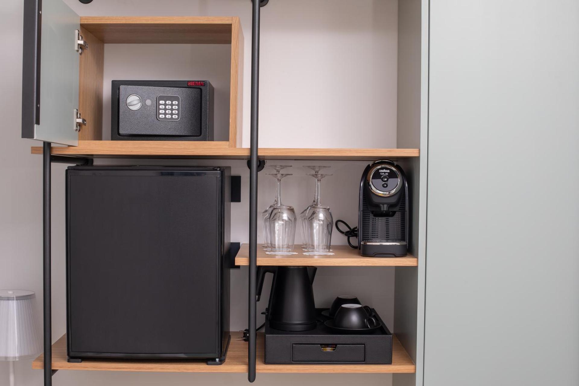 Coffee/tea facilities