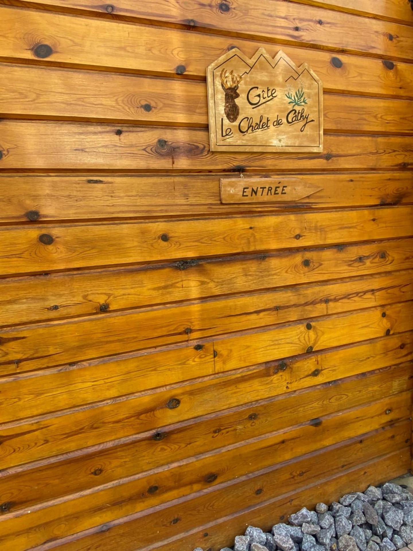 Property logo or sign