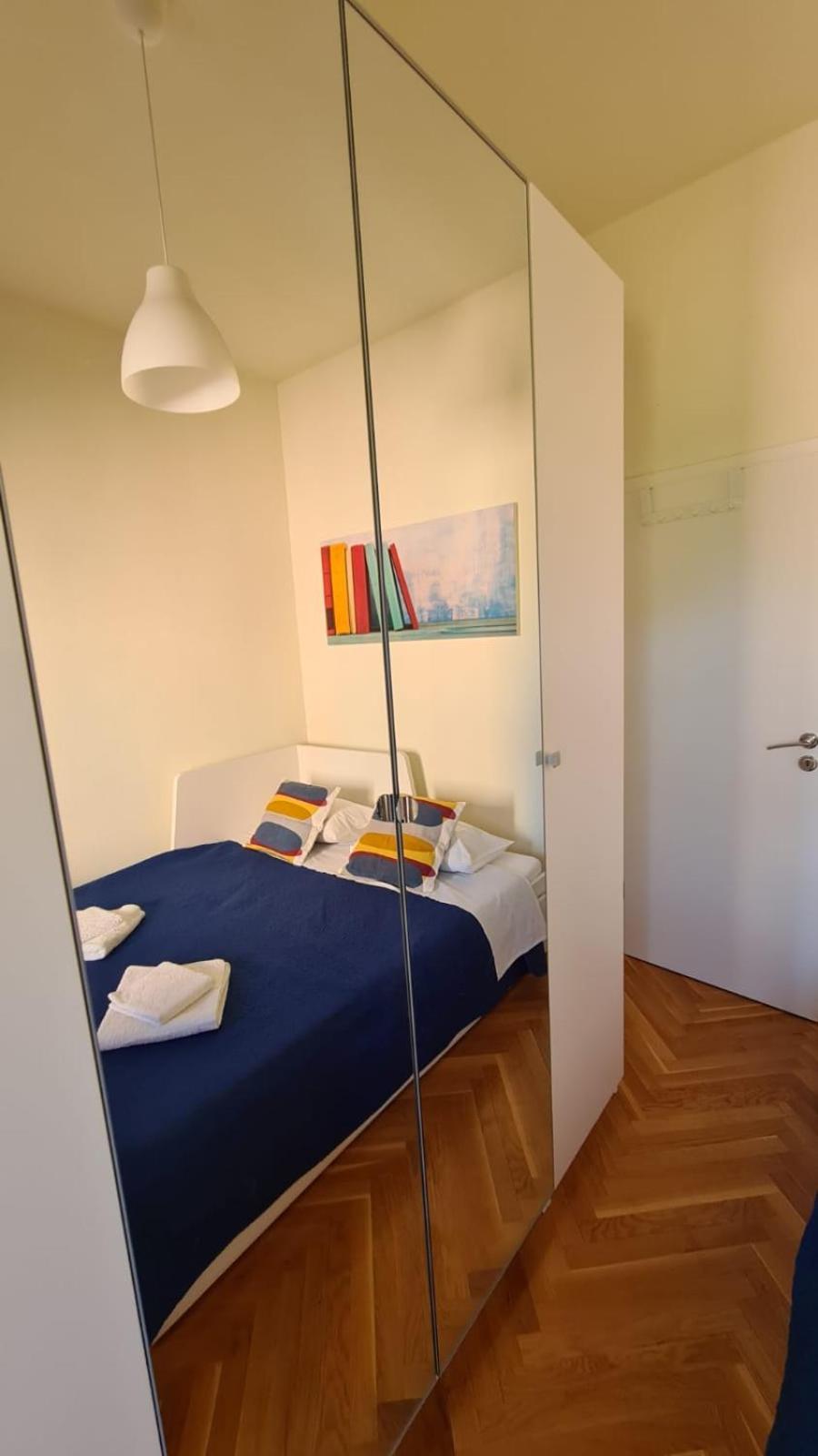 Oasis apartment with sea view and garden