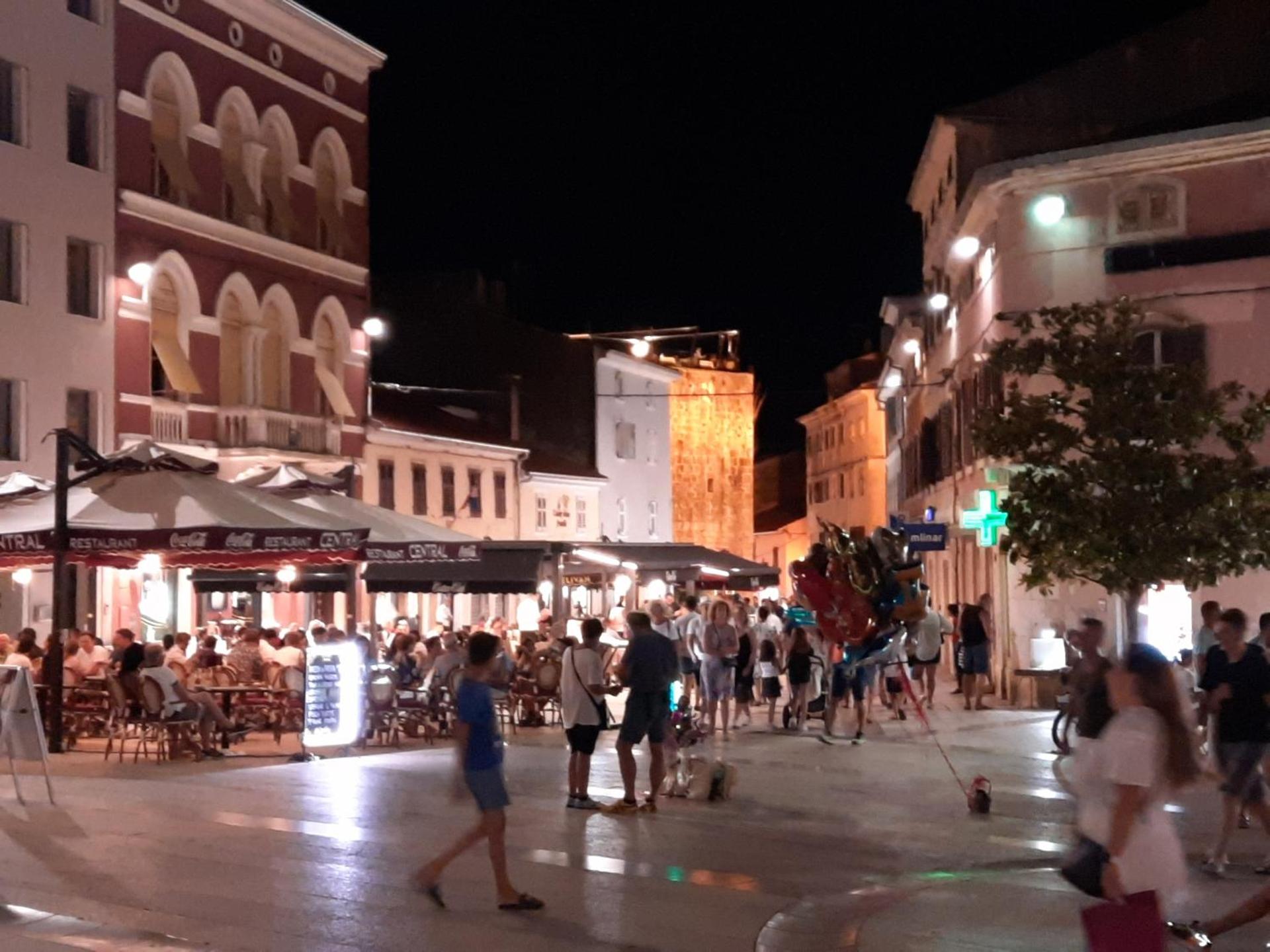 Parentium town center