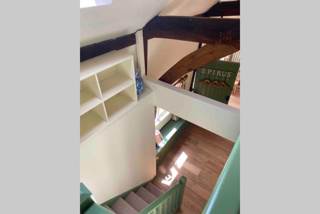 Gorgeous comfortable barn with huge private orchard in quiet Suffolk location