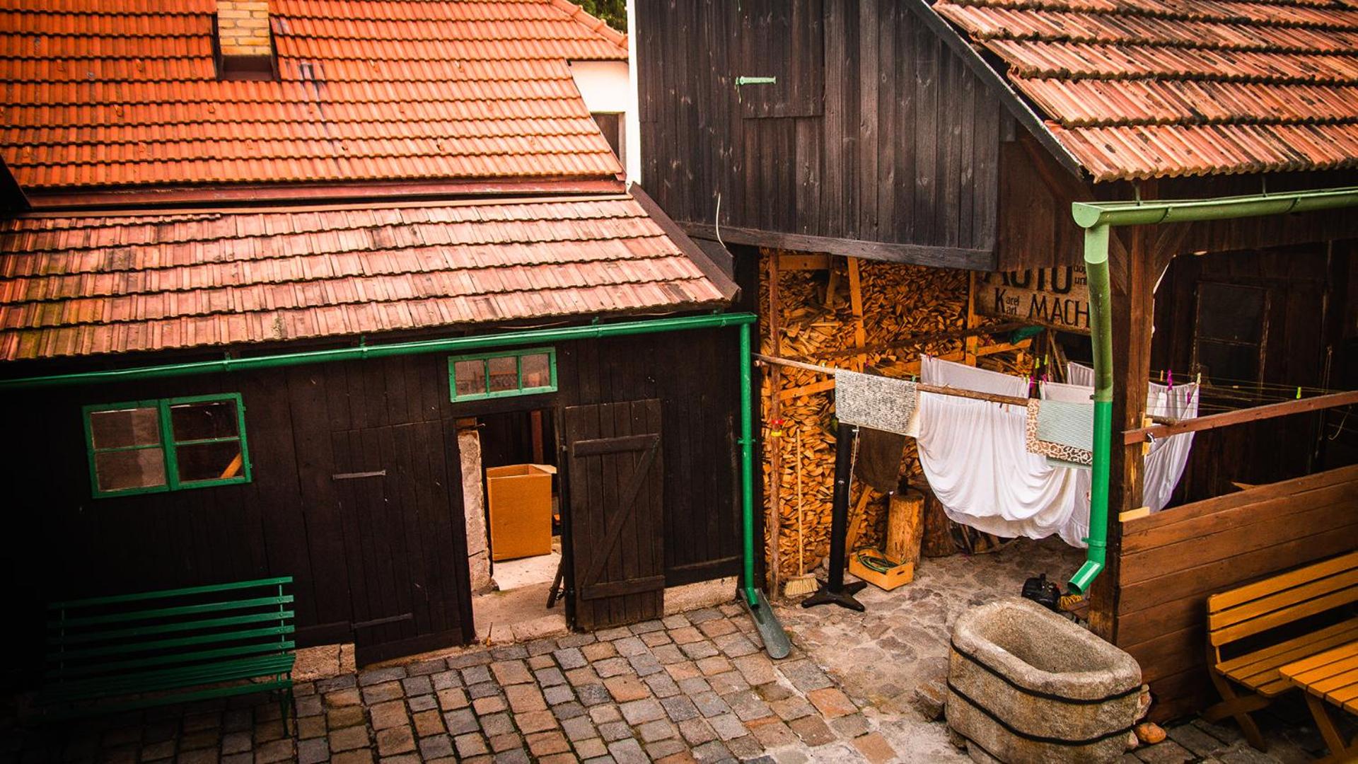Inner courtyard view