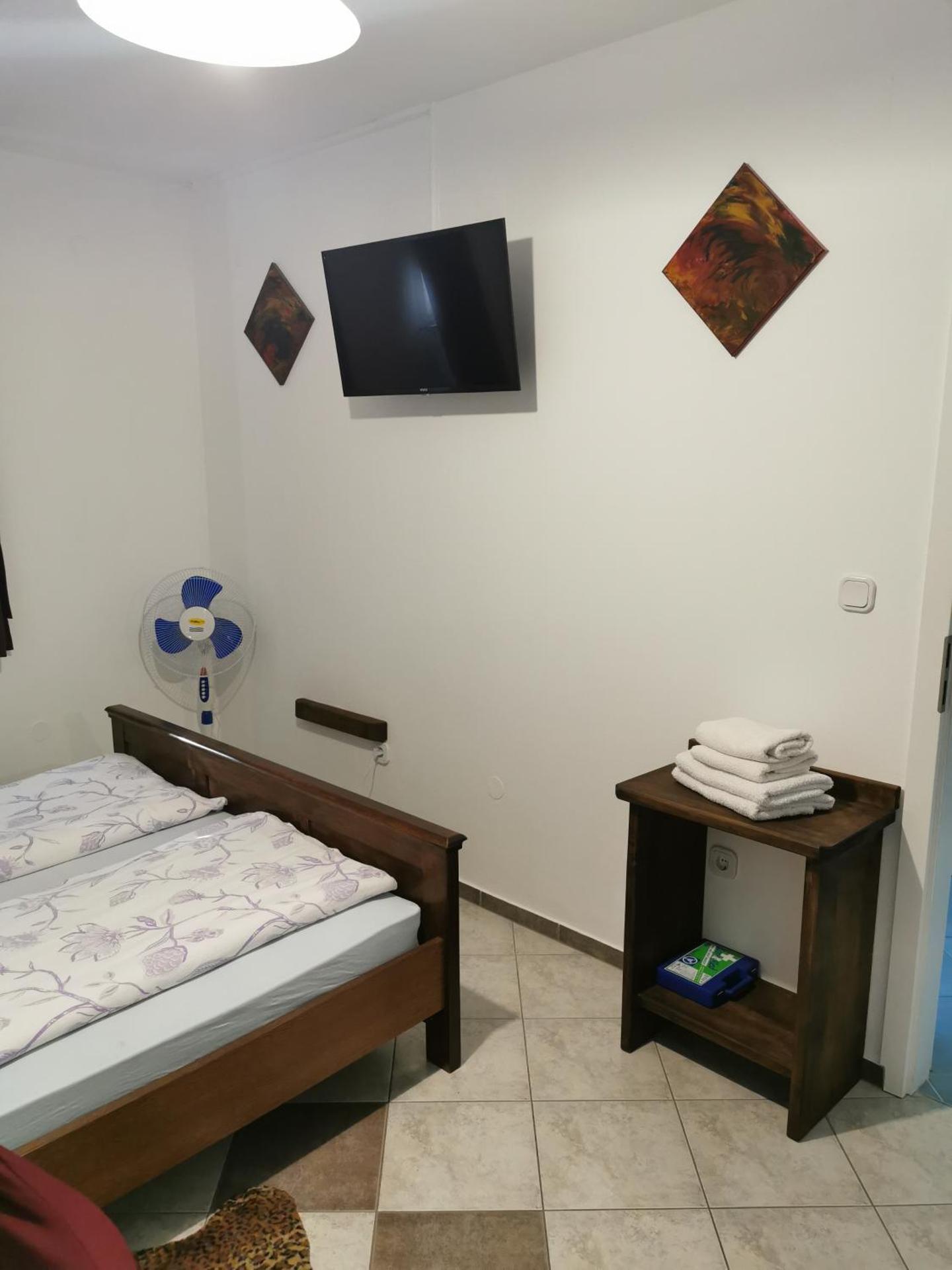 APARTMAN i SOBA HADELA