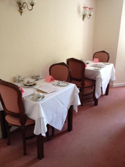 Restaurant/places to eat