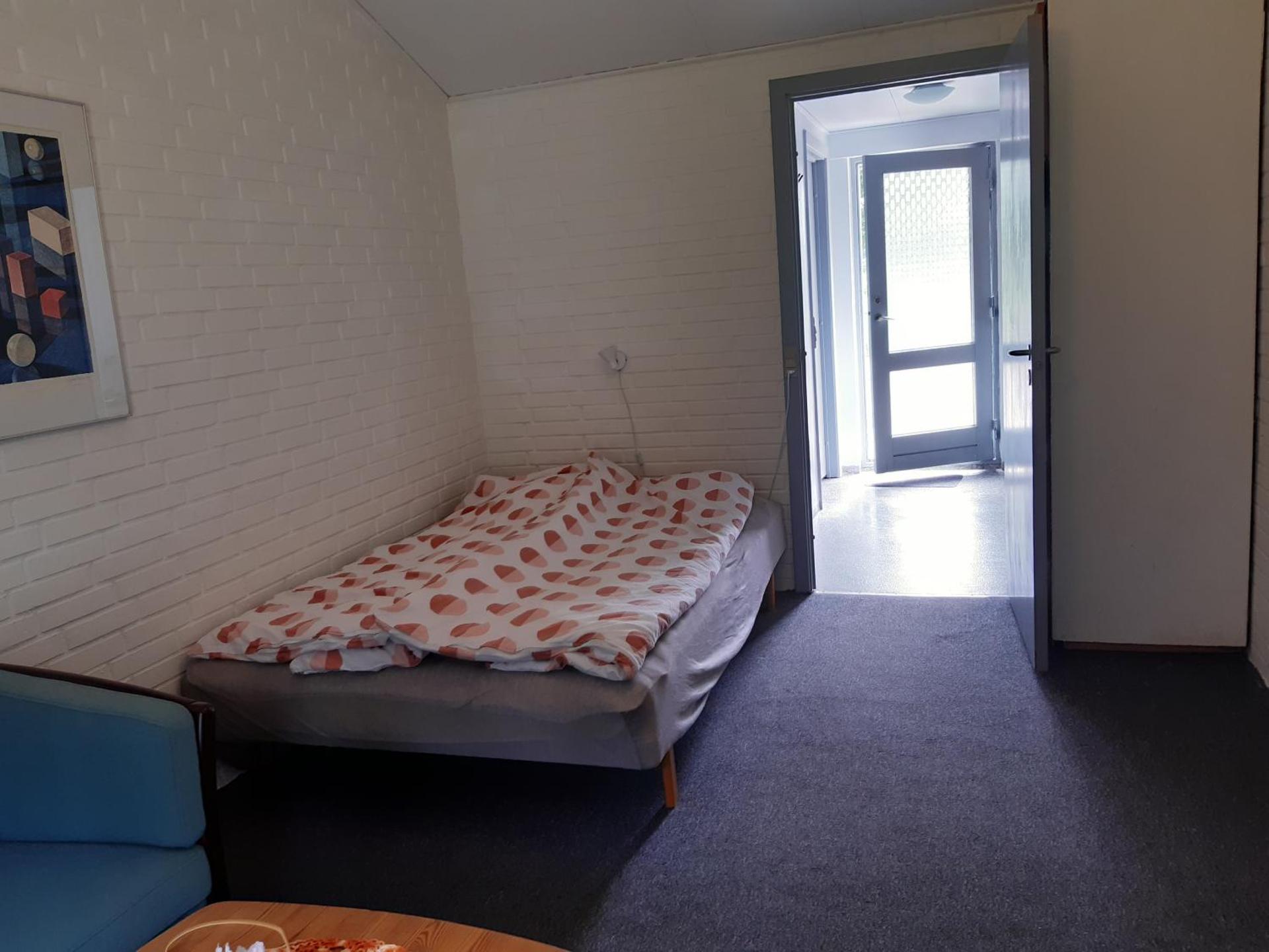 Studio Apartment with Private Bathroom (2 Adults)