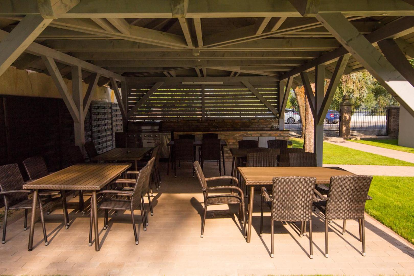 Inner courtyard view