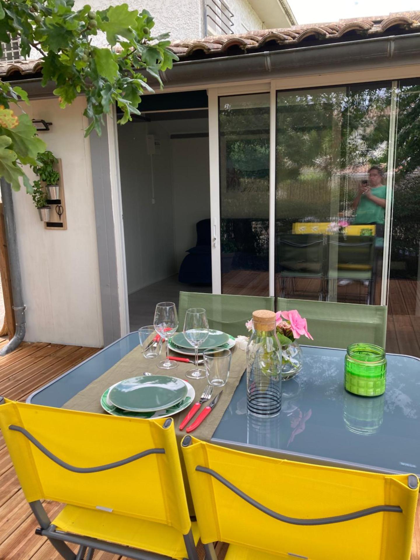 Charmant chalet avec une grande terrasse au Pyla