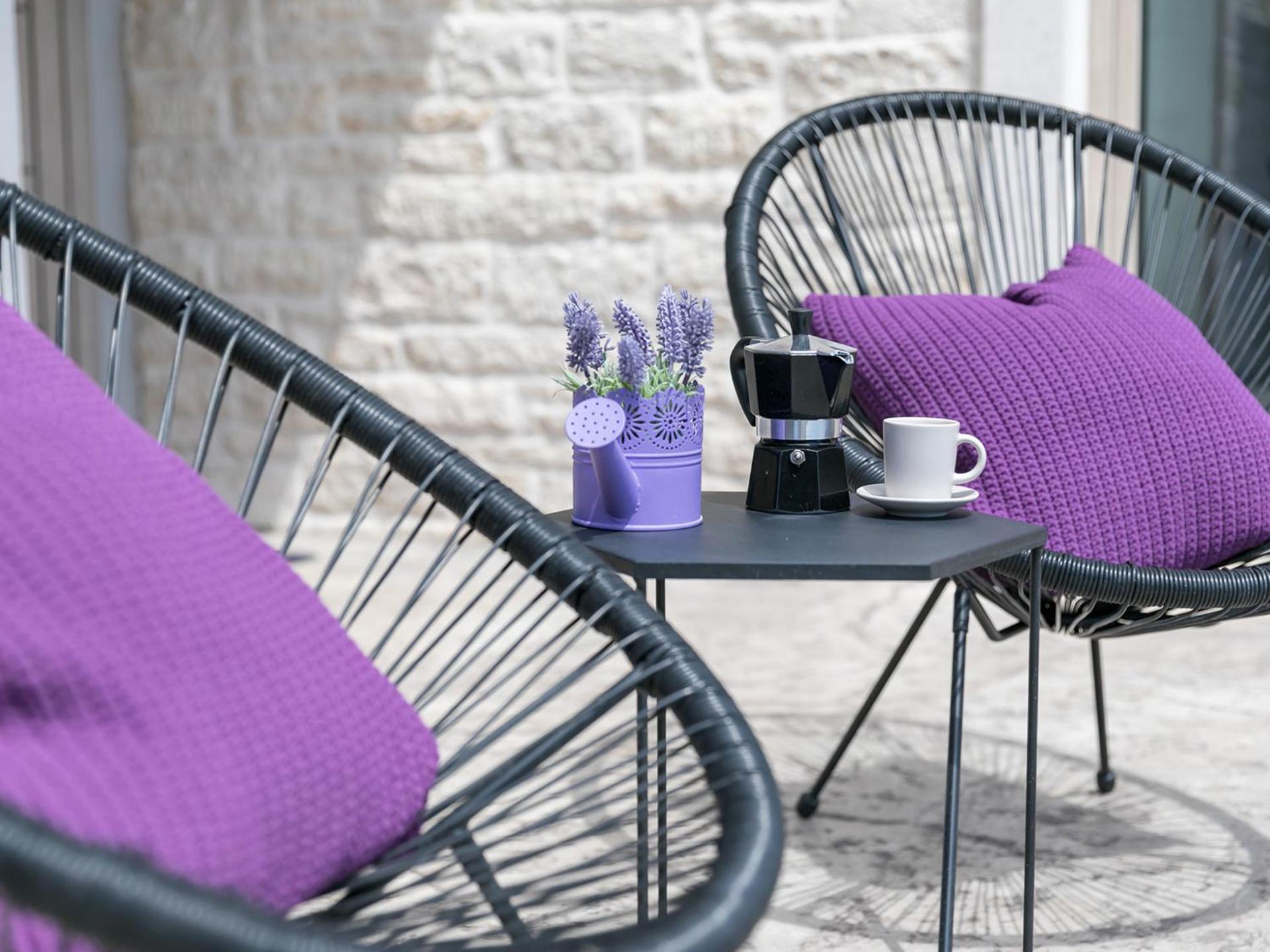 Coffee/tea facilities