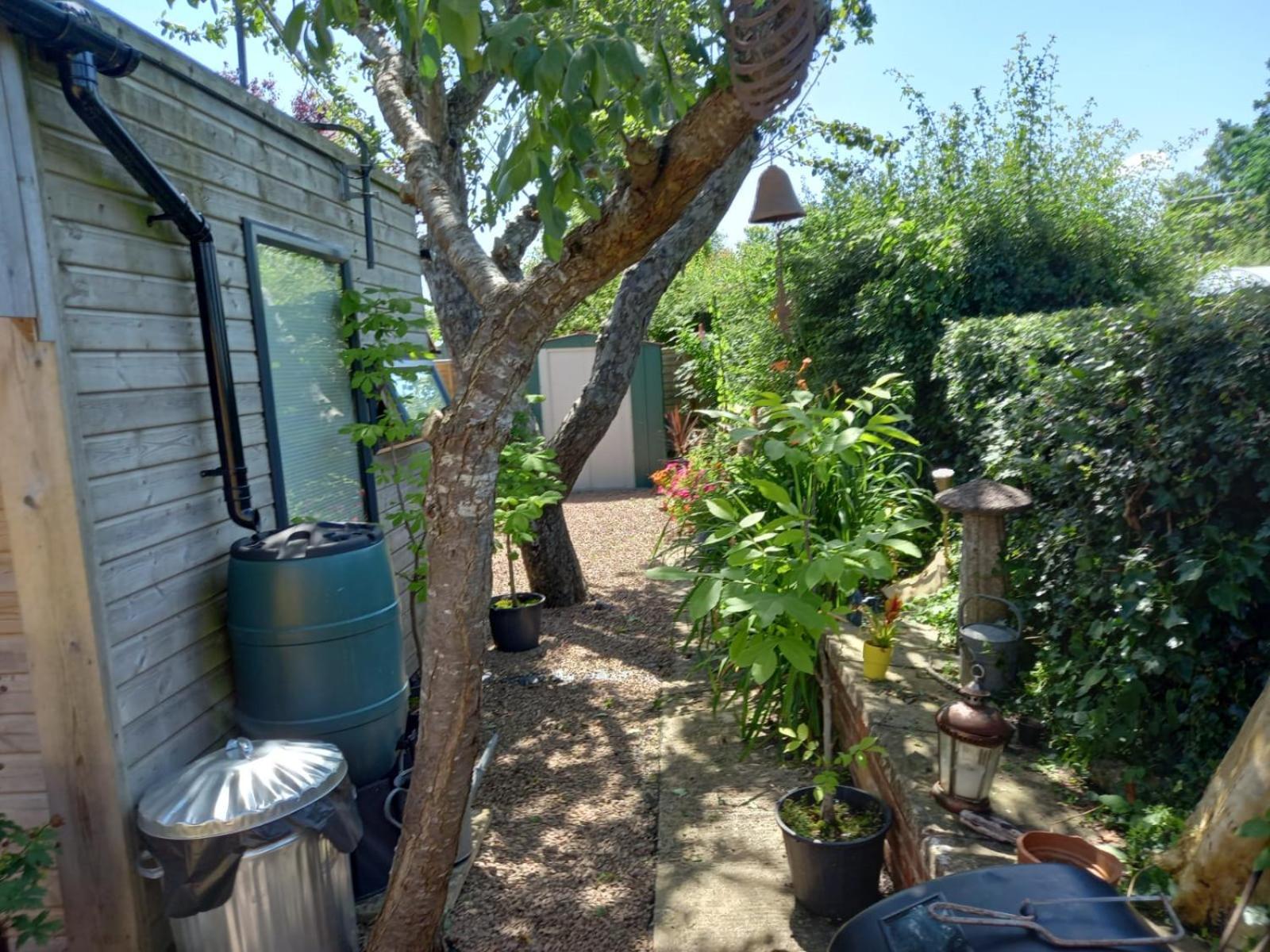 Crown Cabin Wiltshire near Longleat and Bath