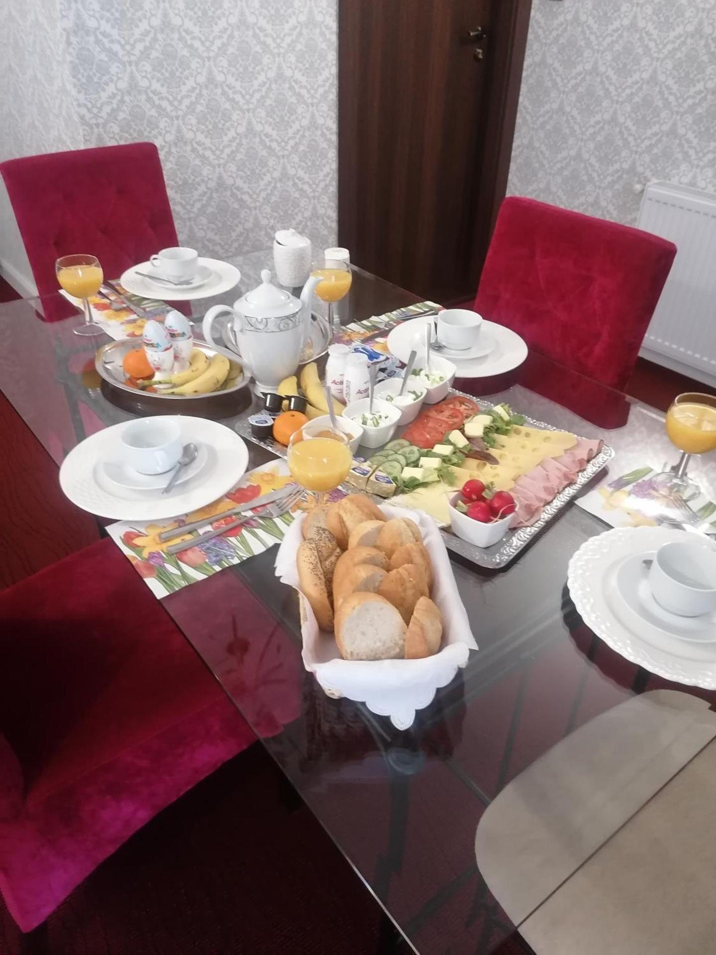 Continental breakfast