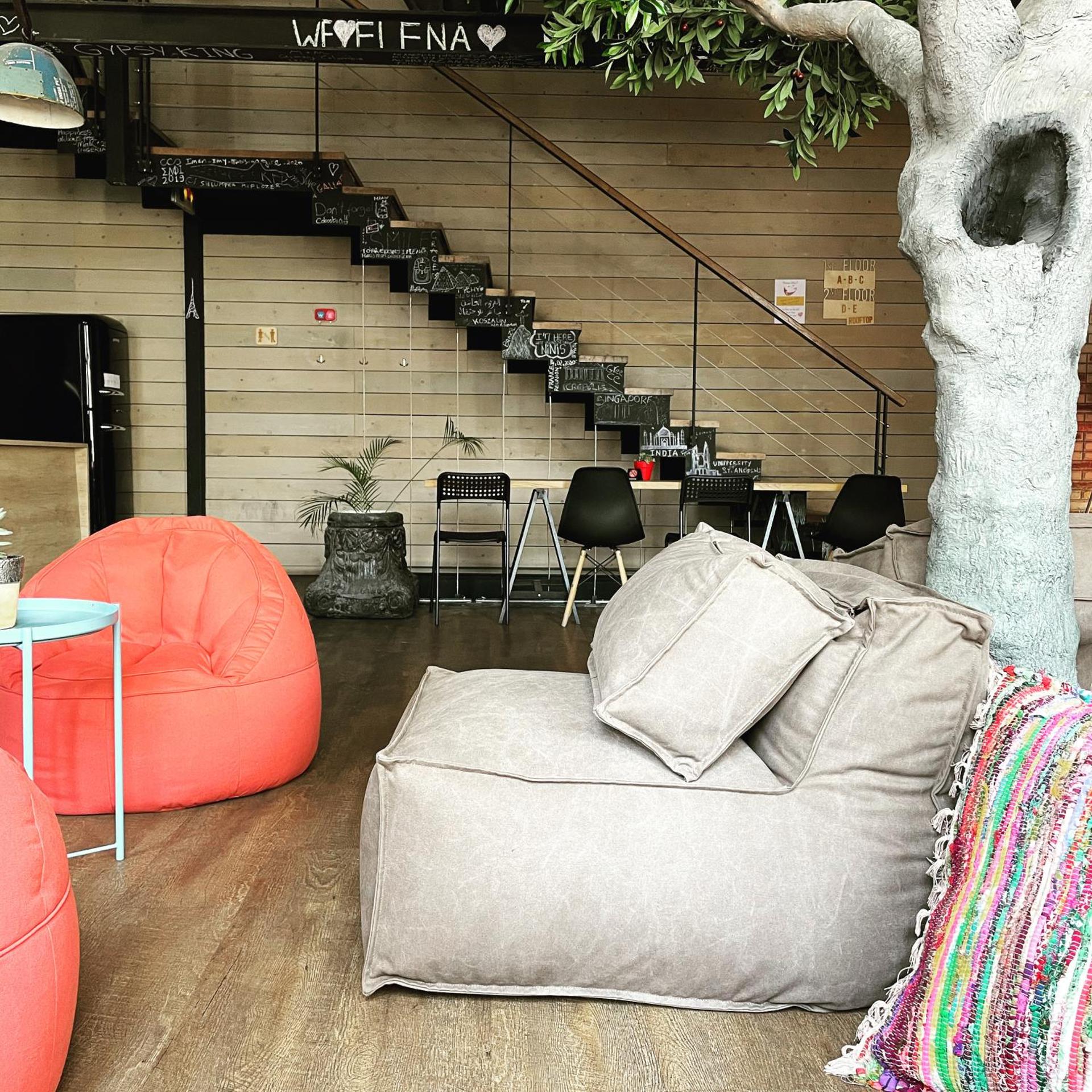 Communal lounge/ TV room