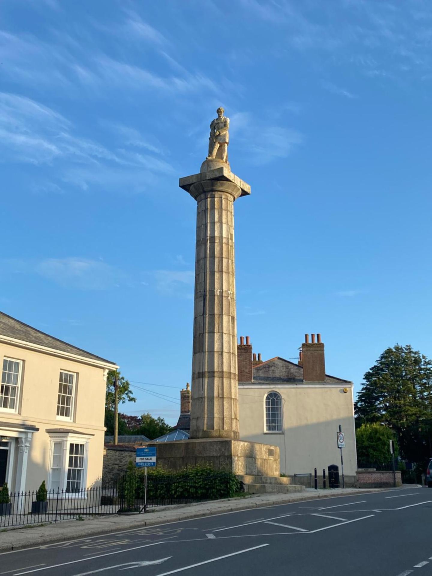 Apartment No 8 - Stay in style in the heart of the Cathedral City.