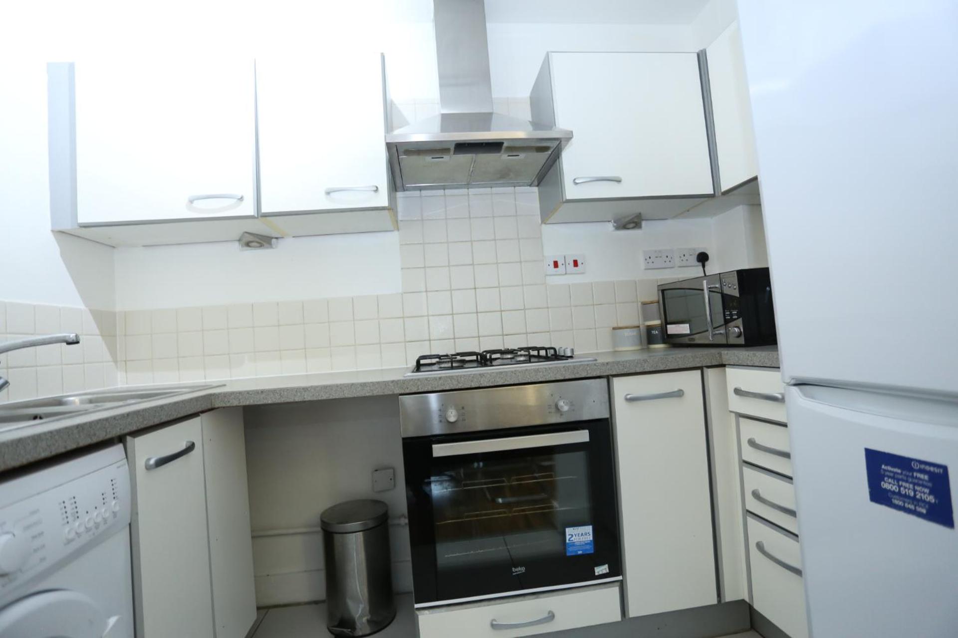 Lovely View 2 beds 2 bath Apartment, London