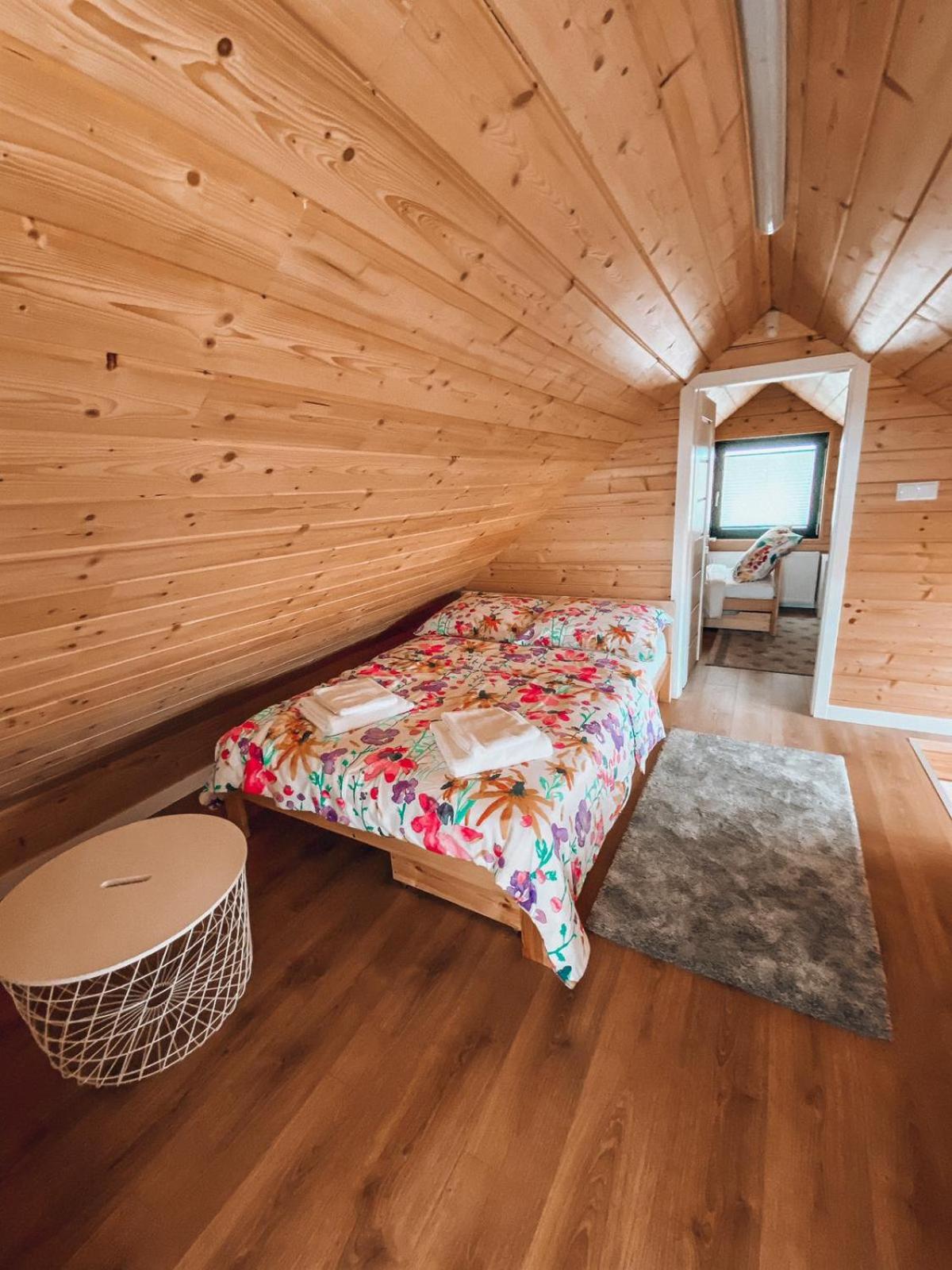 Luksusowe całoroczne domki z widokiem Janowiec