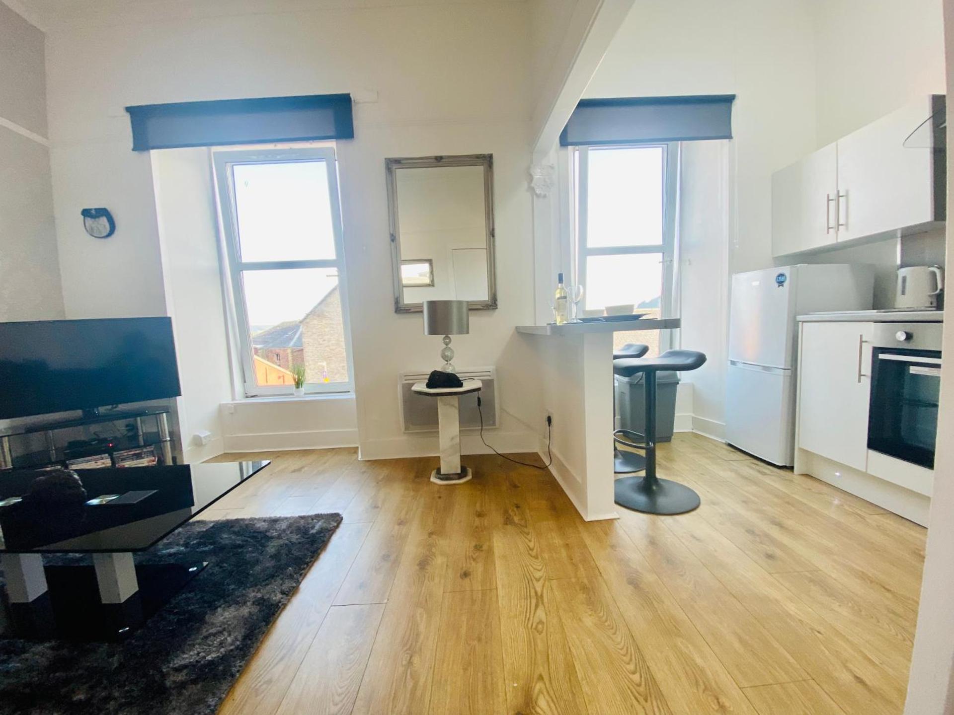 The Sleeping Lion - Dunoon Holiday Home