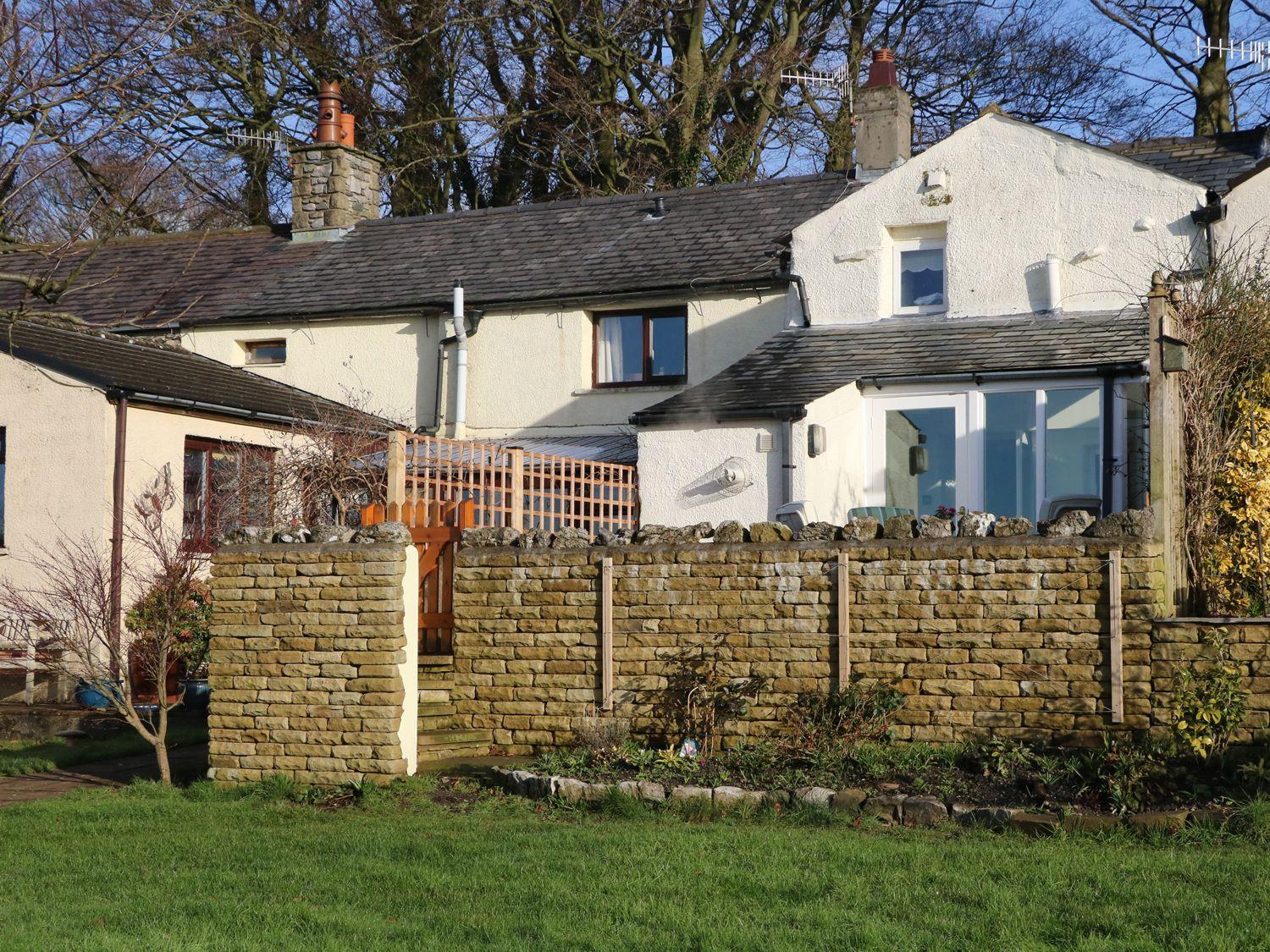 Ingleton 2-Bed Cottage Sleeps 4 Pet Ok & Parking