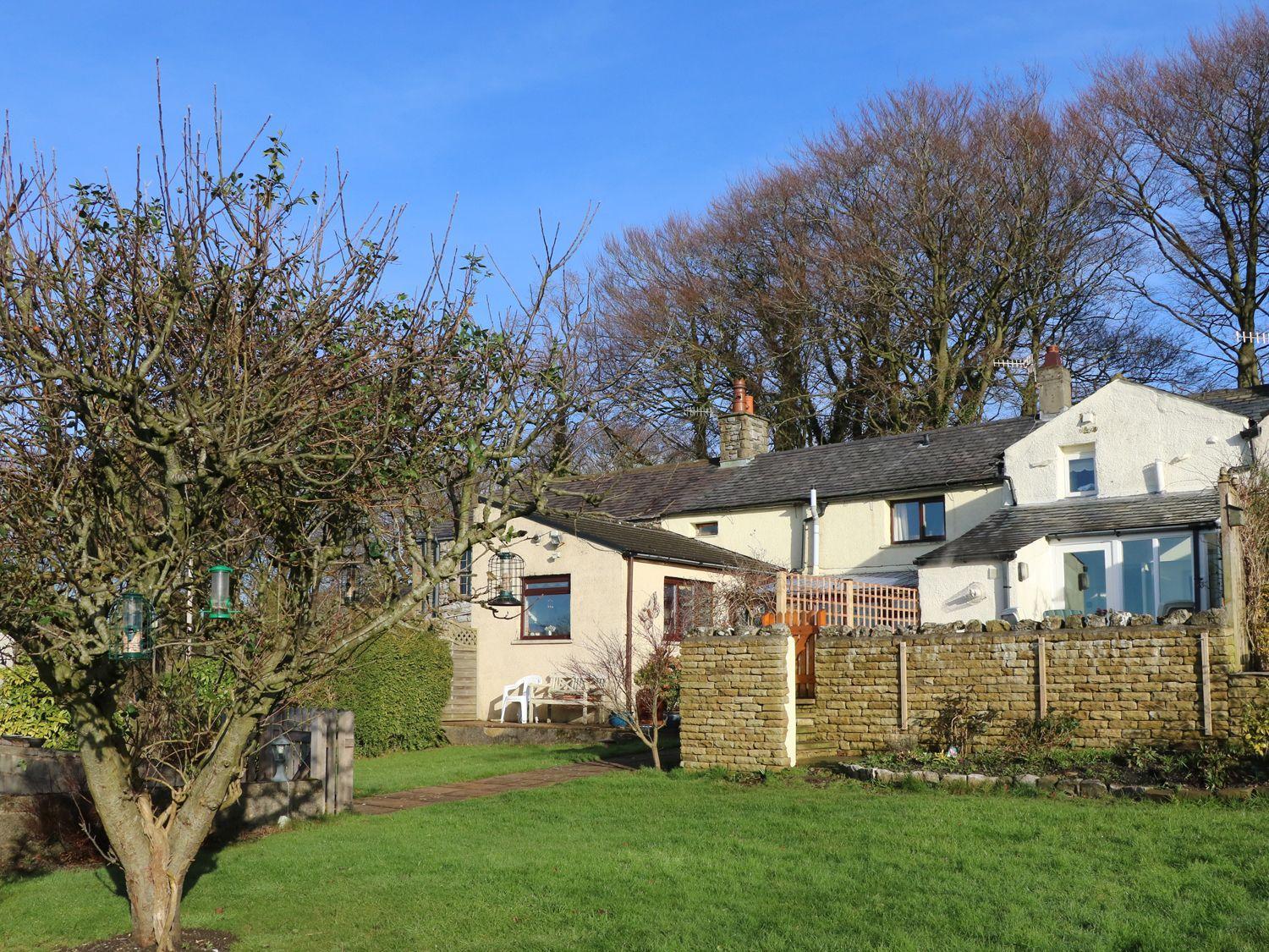 Ingleton 2-Bed Cottage Sleeps 4 Pet Ok & Parking