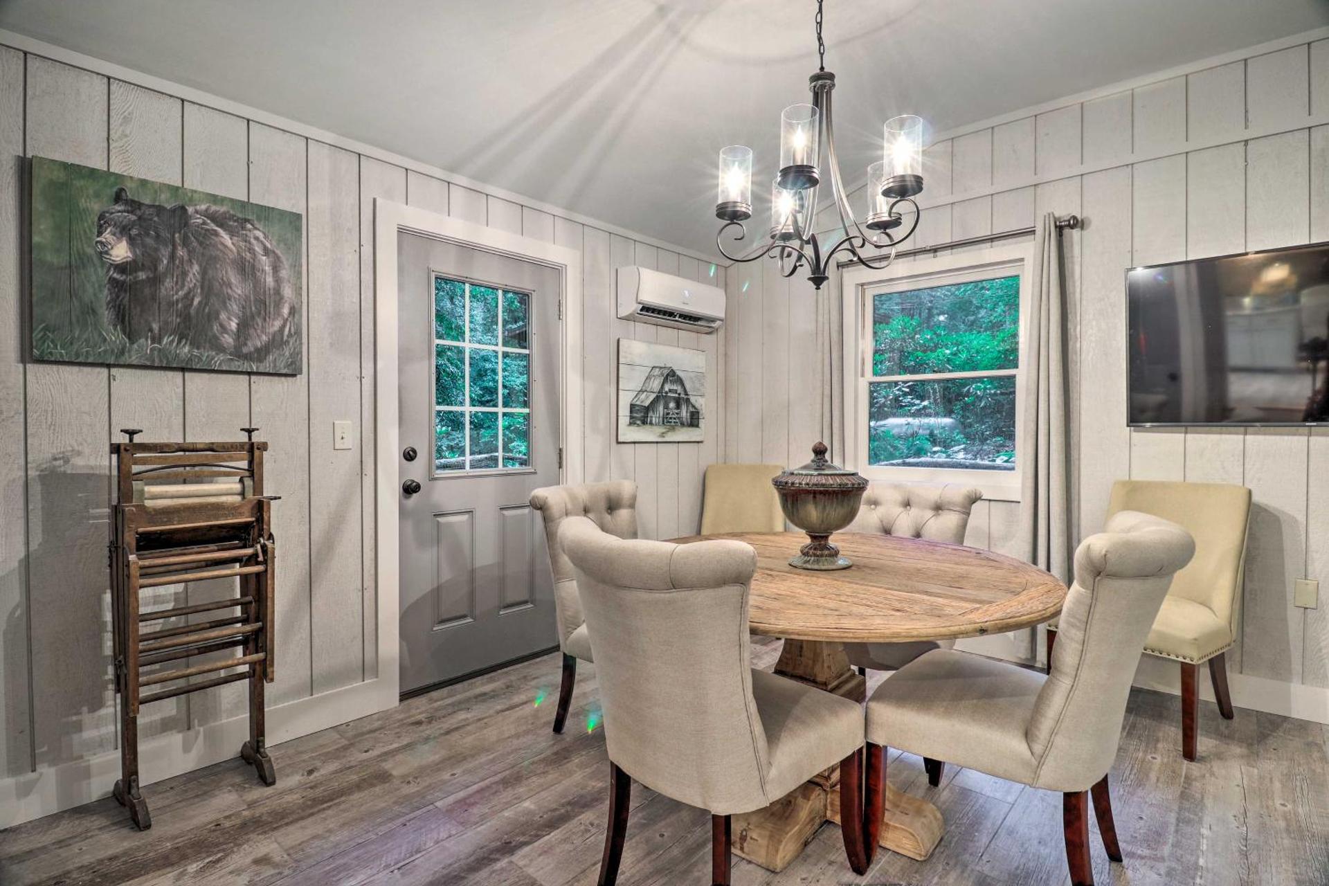 Walk to Main St Highlands Cottage with Fireplace