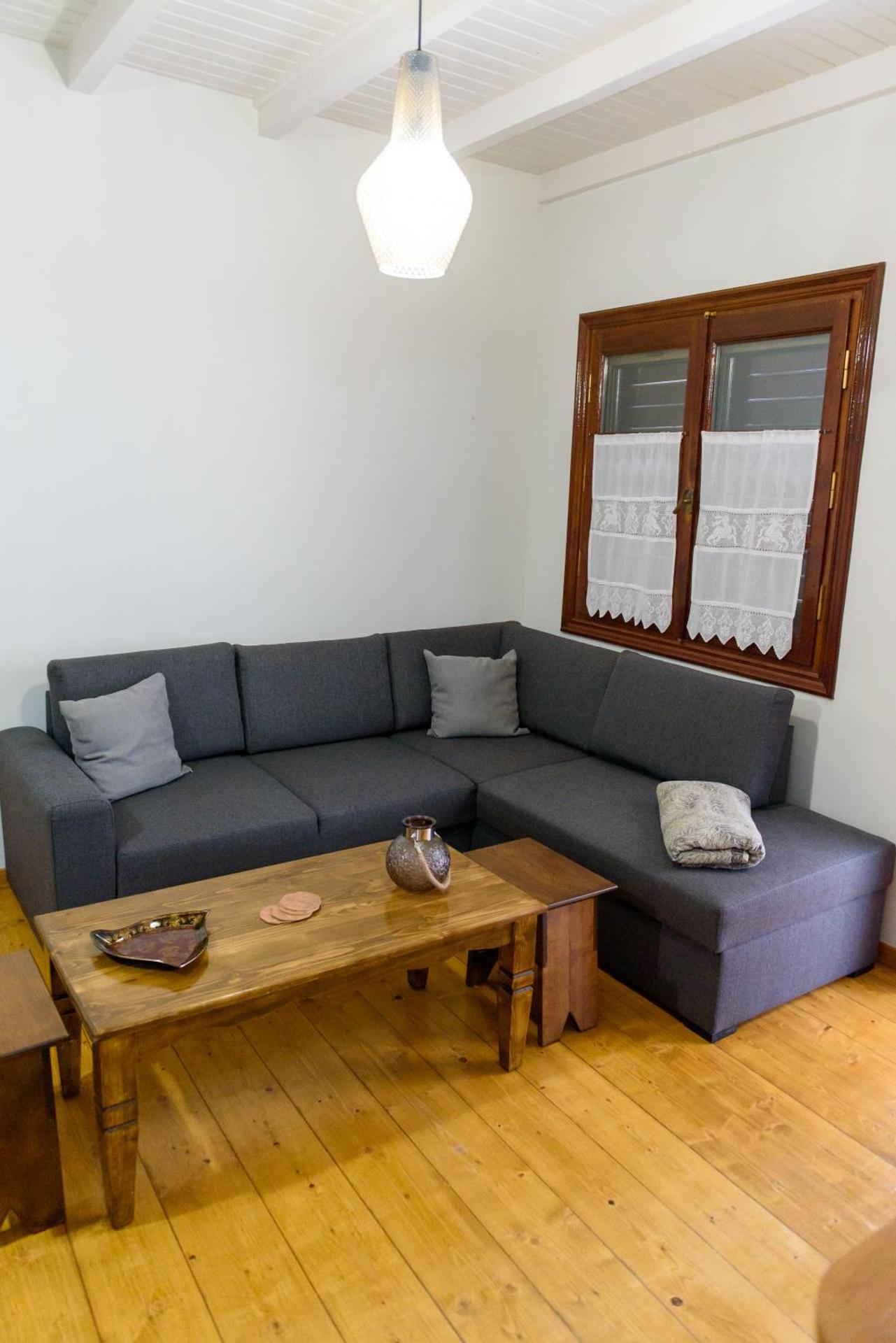 ΔΗΜΗΤΣΑΝΑΣ ΤΟΠΟΣ Νύμφη Αγνώ