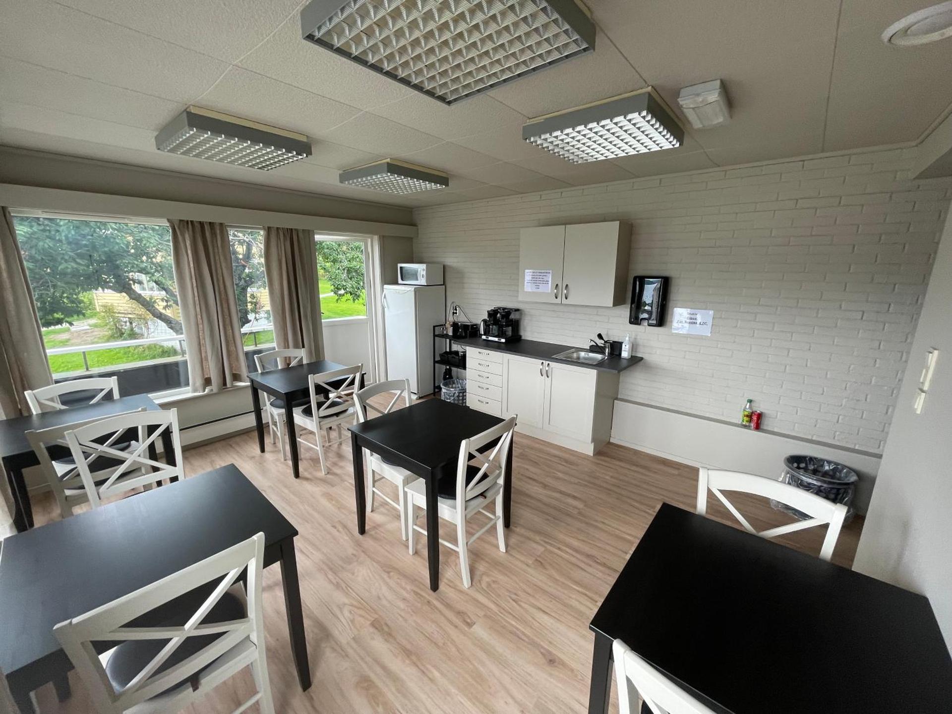 Coffee/tea facilities