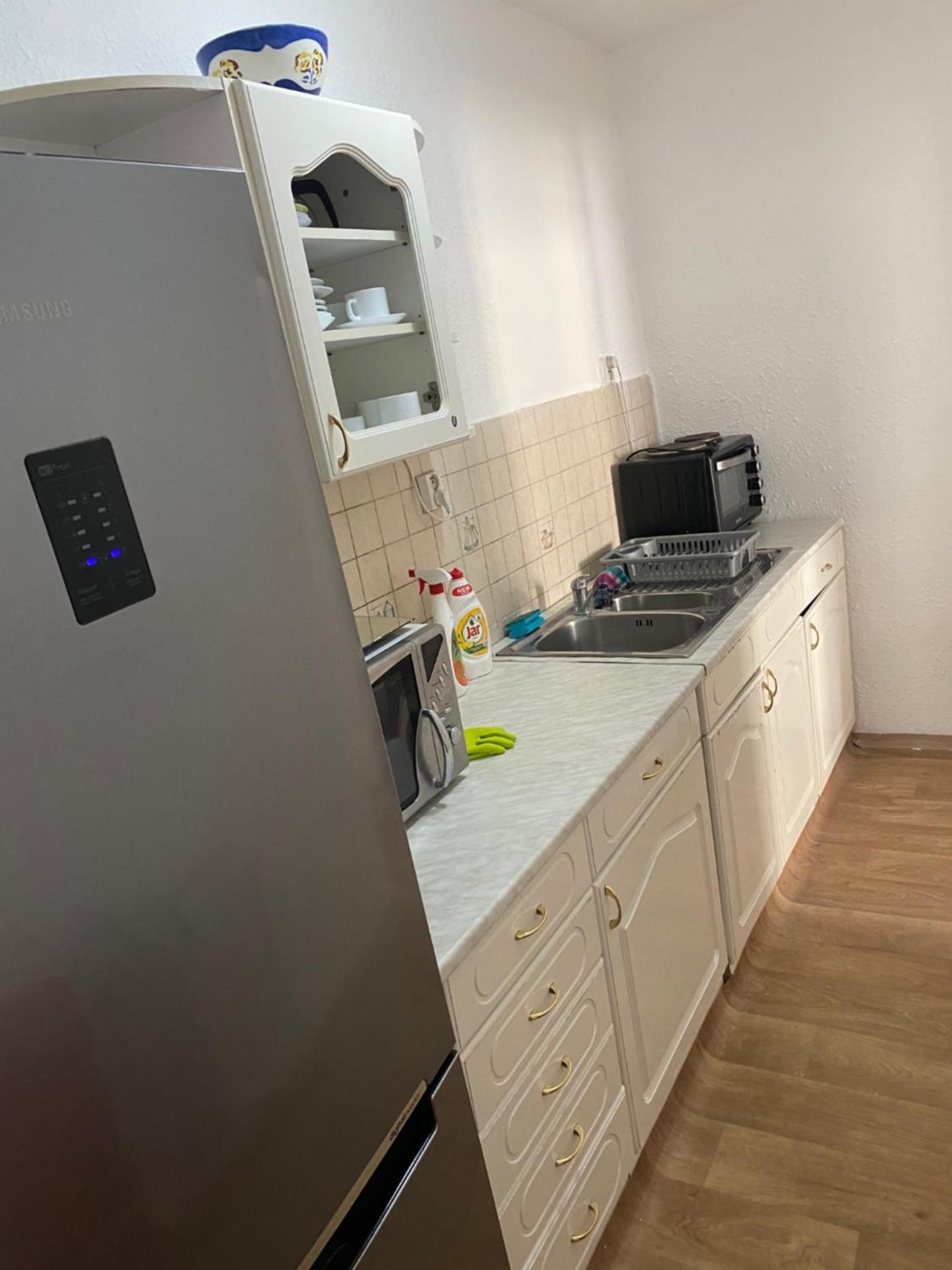 Old Town Apartments R11