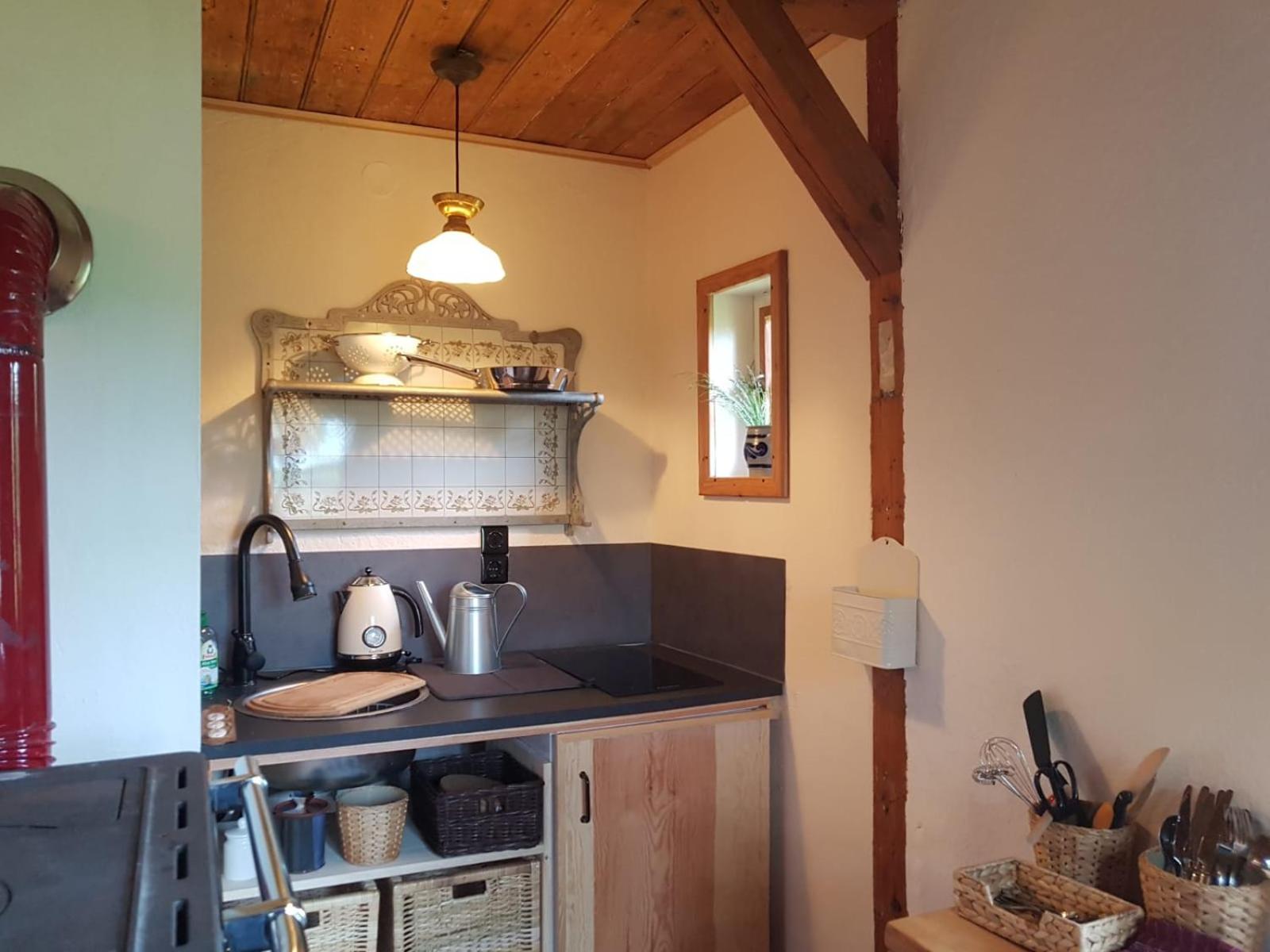 Kitchen or kitchenette