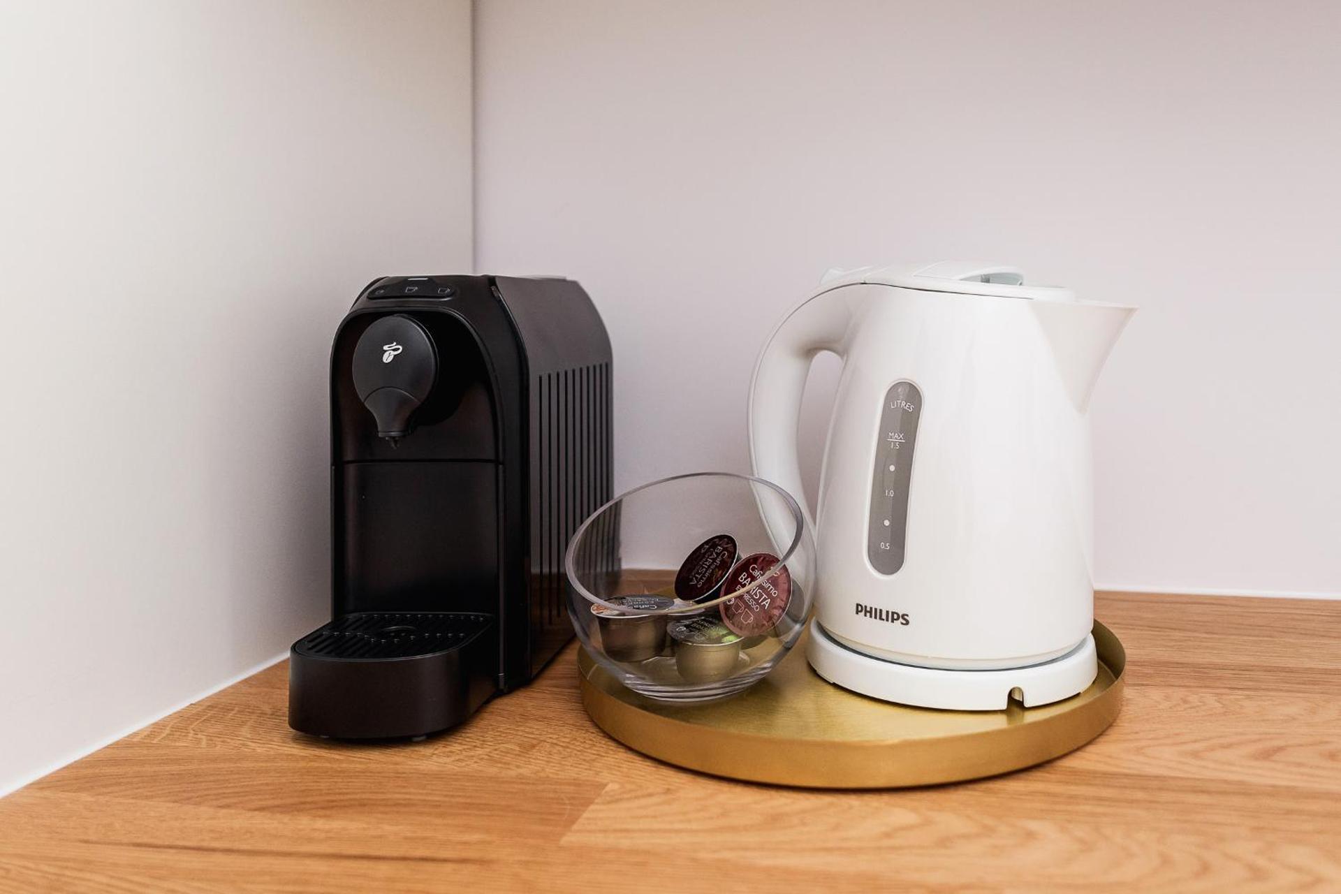 Coffee/tea facilities