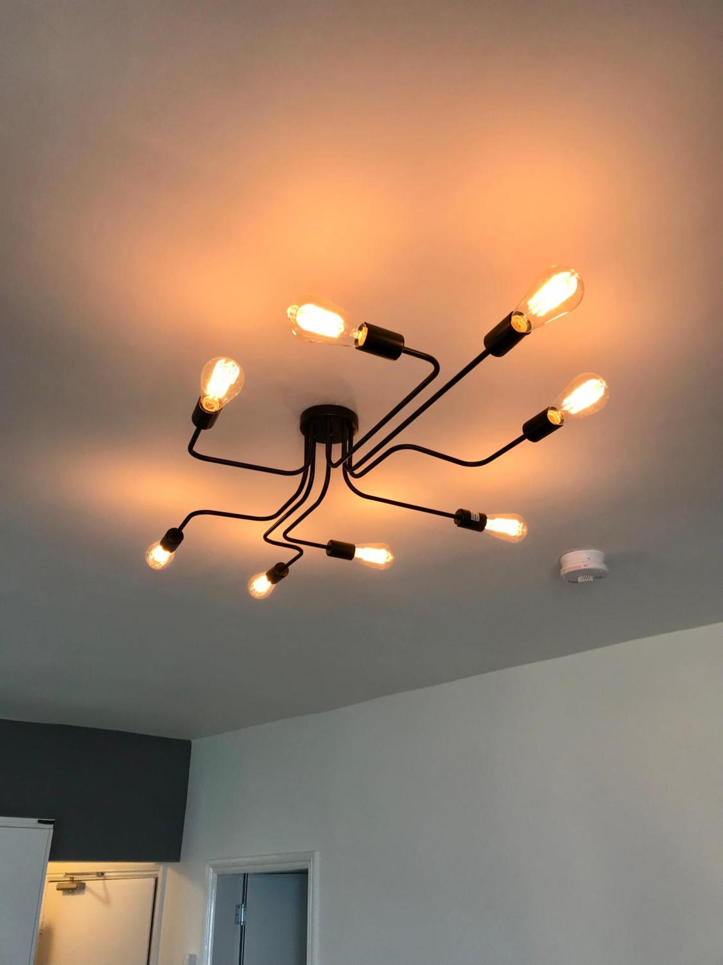 Lighthouse View - Amazing sea and beach view - Free Sky TV including Sports and Movies - Fast WIFI - Free Private Parking