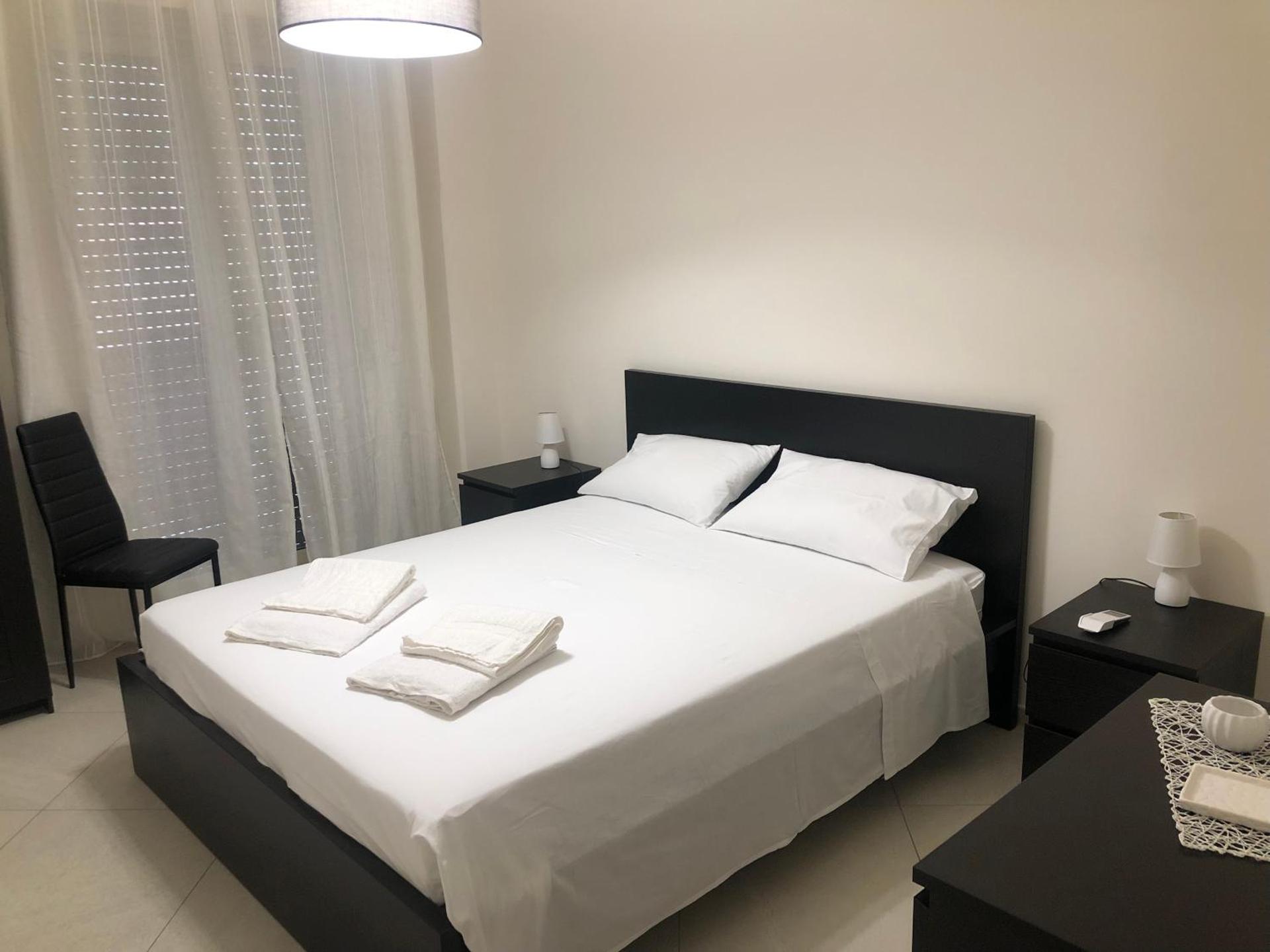 Royal View Apartment