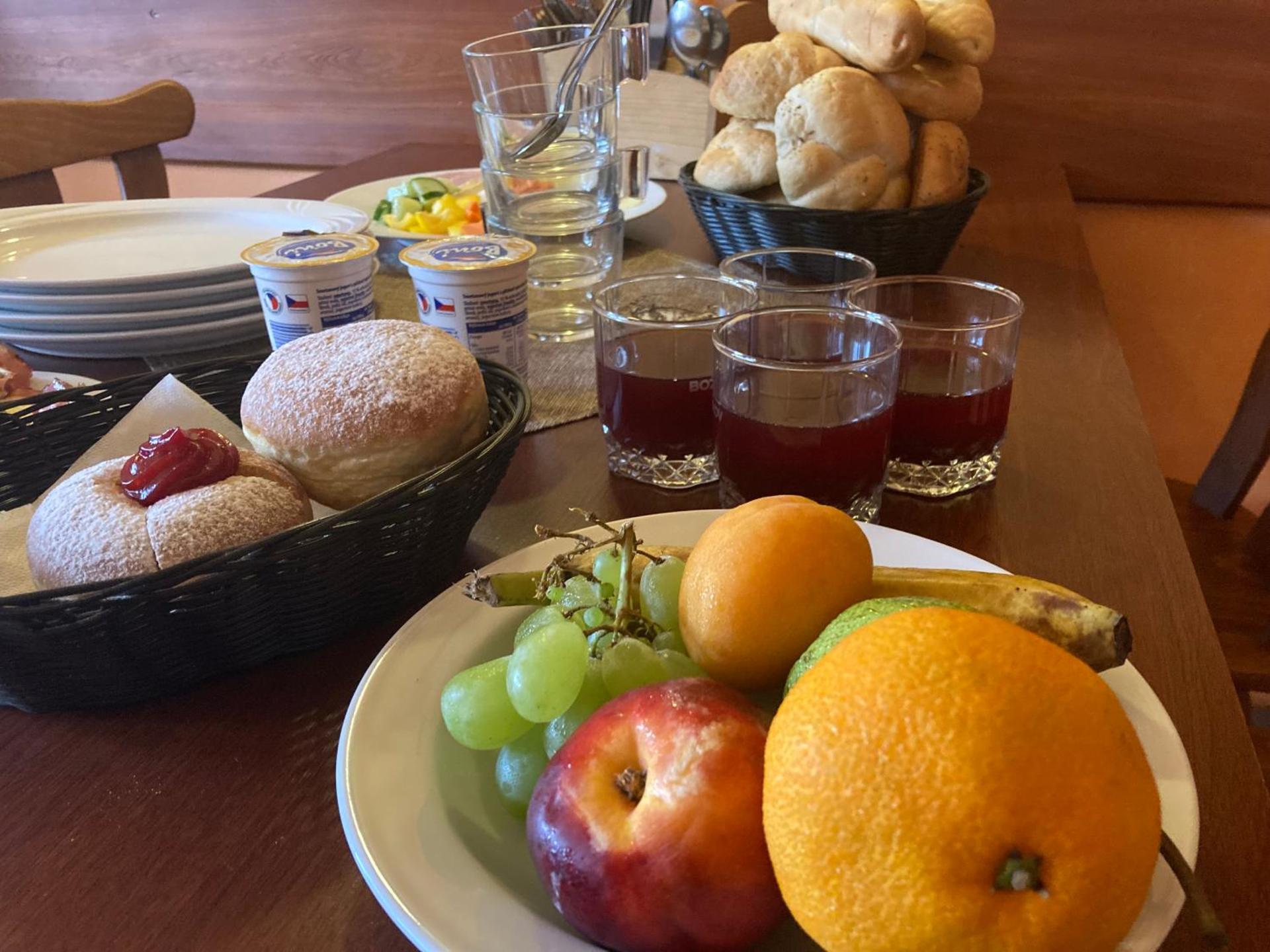 Apartmanový dům 13 Podkroví 1