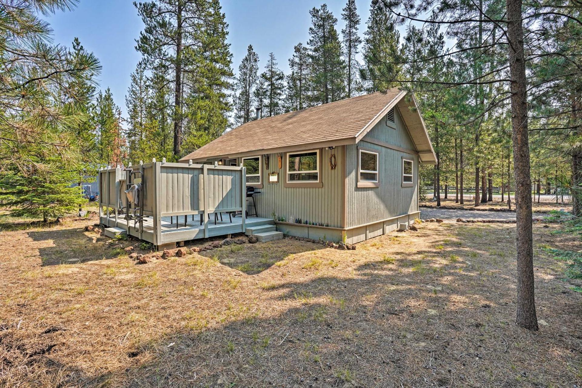 High Lakes Hideaway La Pine Fishing Cabin!