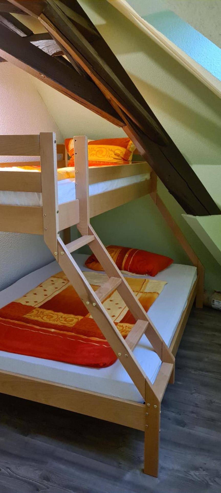 bunk bed