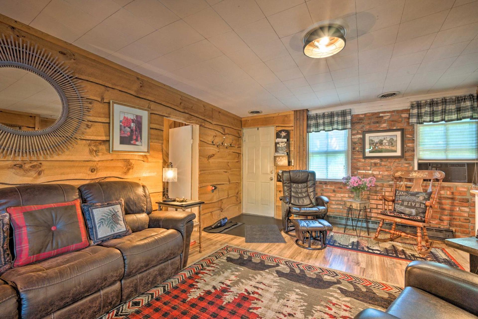 Adirondack Mountains Cottage Near Gore Mountain!