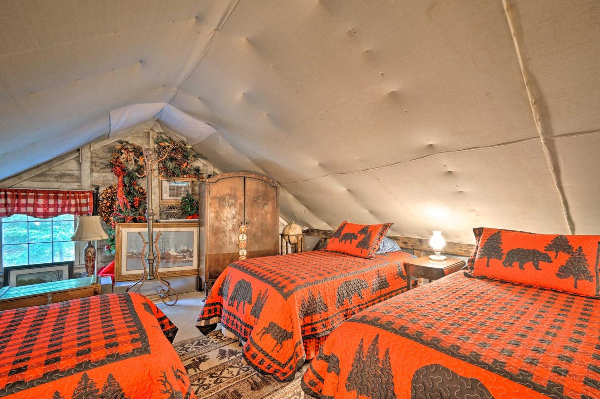 Adirondack Mountains Cottage Near Gore Mountain!