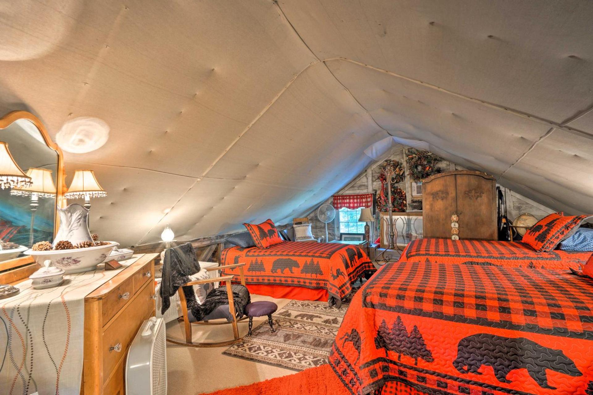 Adirondack Mountains Cottage Near Gore Mountain!