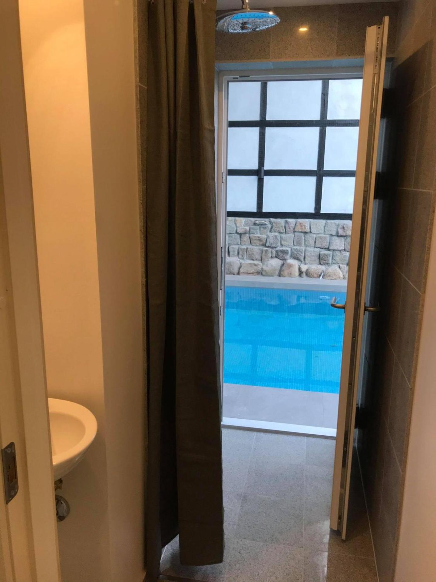 Poolhouse, no smoking everywhere