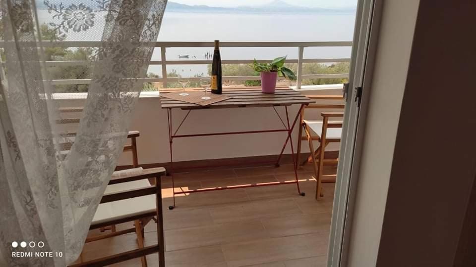 Atlas Endless Blue Apartment