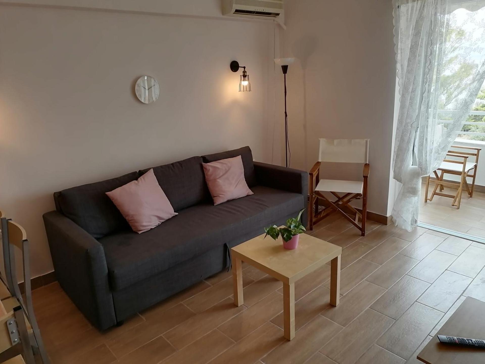 Atlas Endless Blue Apartment