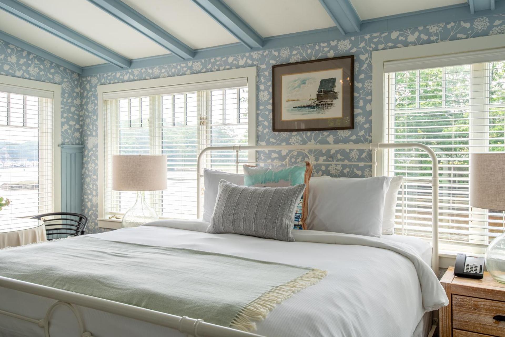 Suite with River View