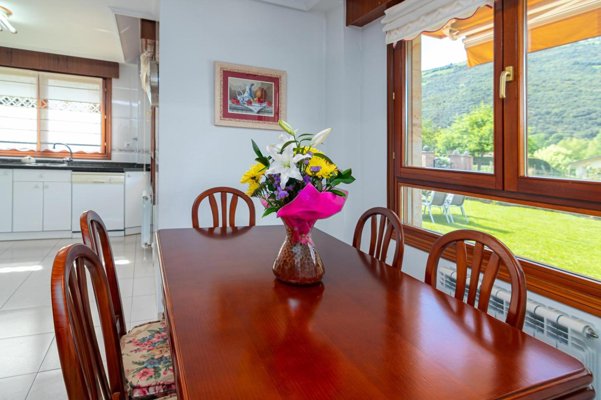 Casa Elena (Chalet individual en Valle de Ruesga)