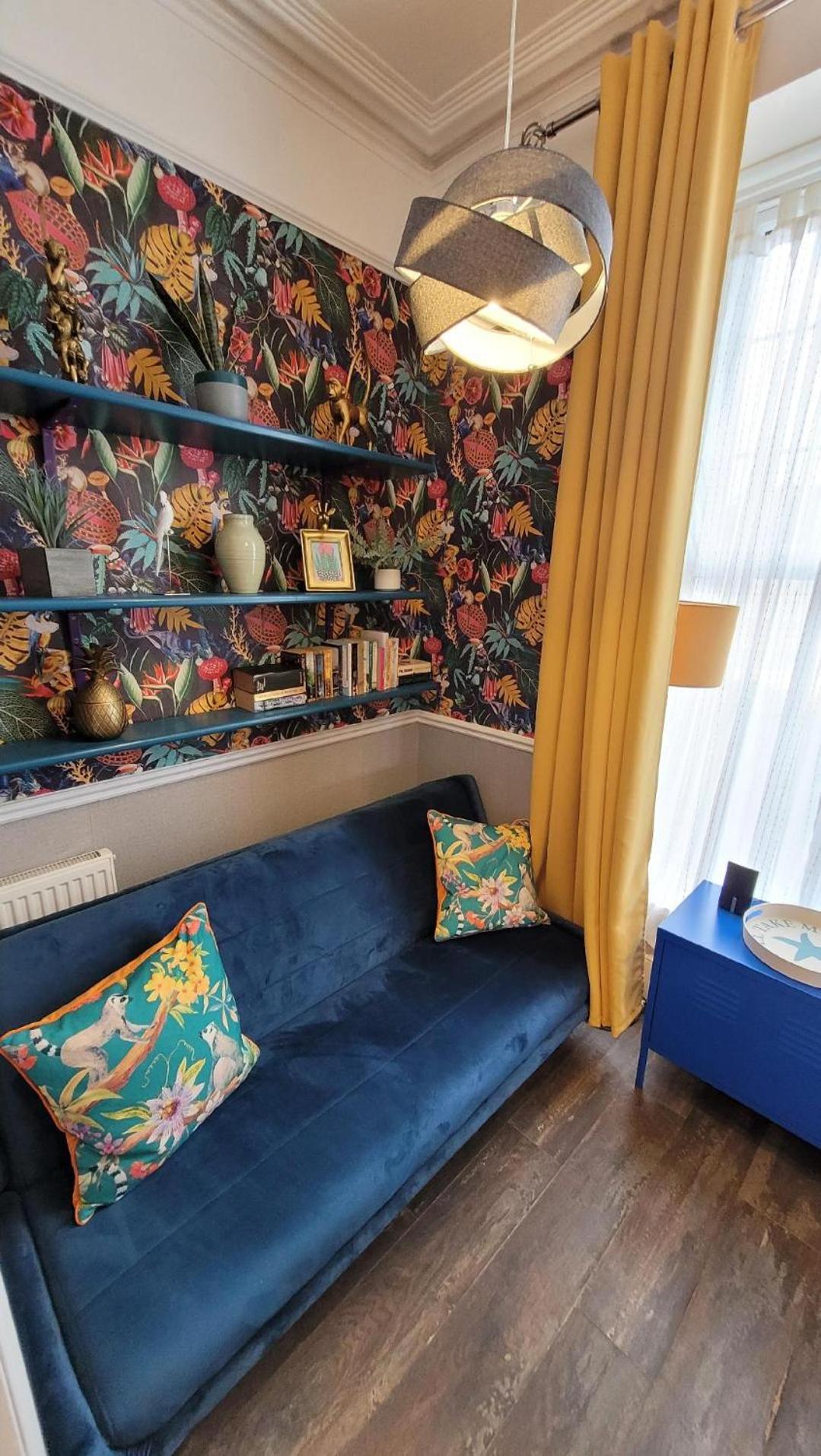 Lansdowne Simply Stay