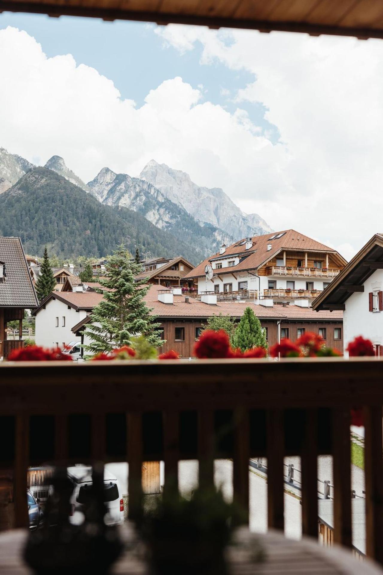 Alpine Chalet Sauter