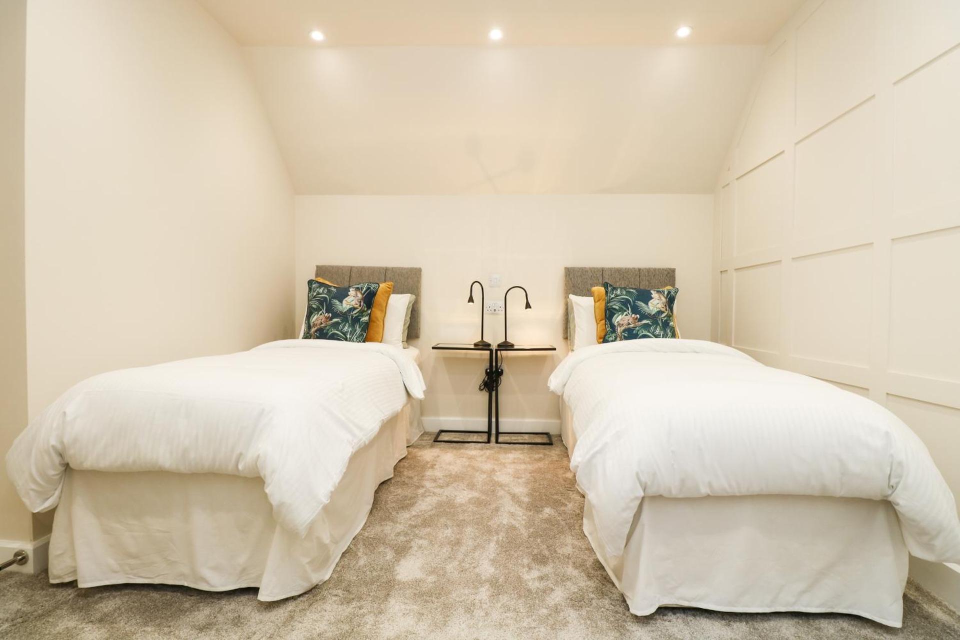 Robin's Nest at The Shire Inn