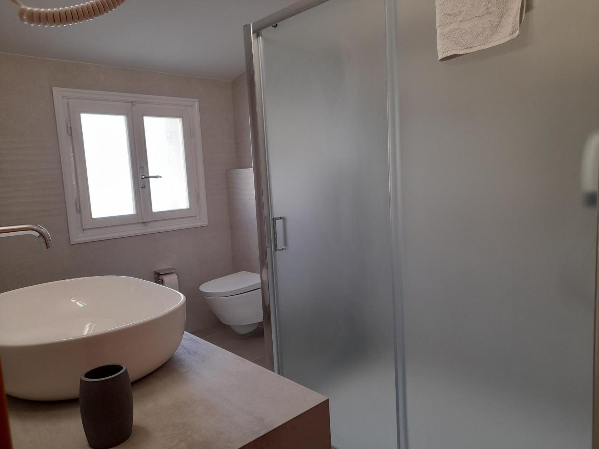 Double or Twin Room with Bathroom