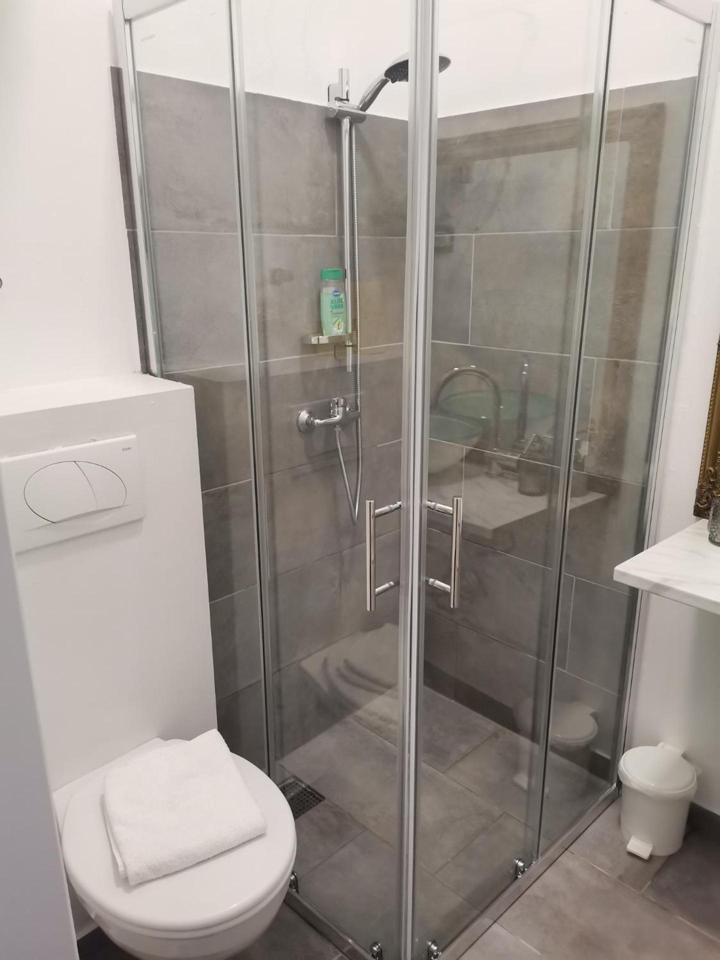 Elin's rooms in center