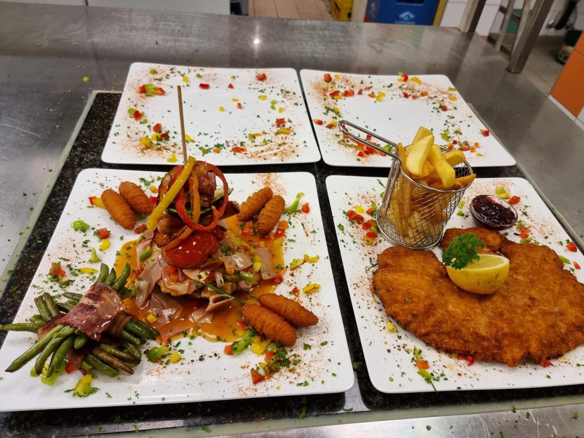 Restaurant/places to eat