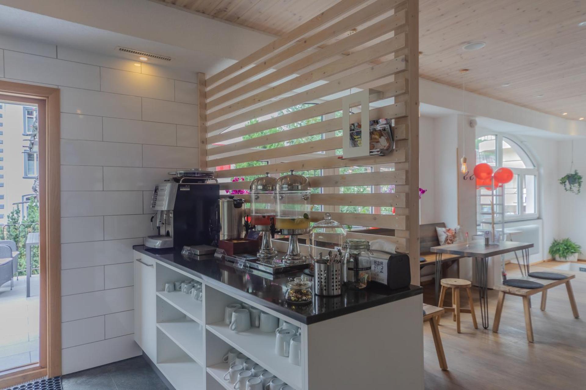 Coffee/tea facilities