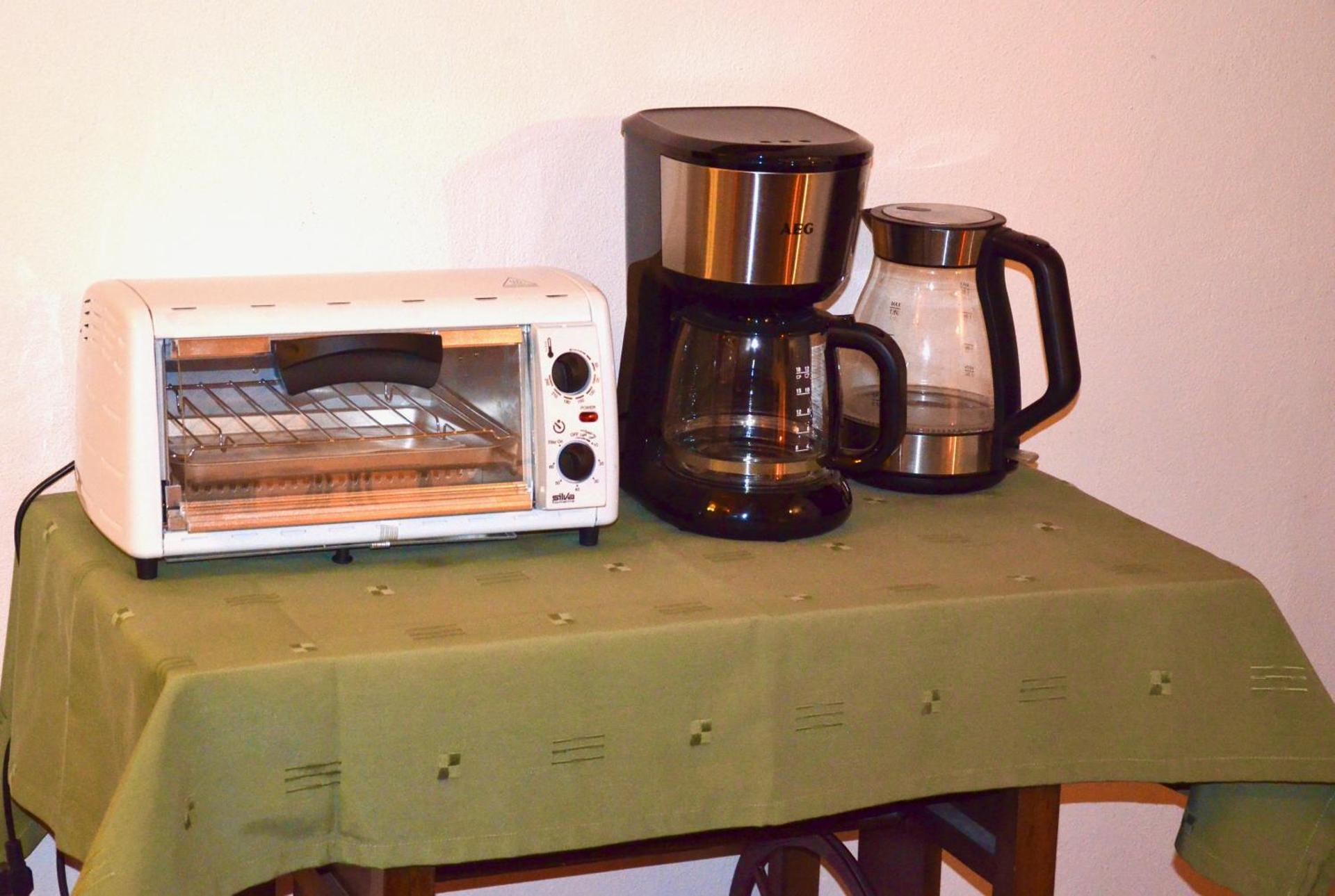 Coffee/tea facilities