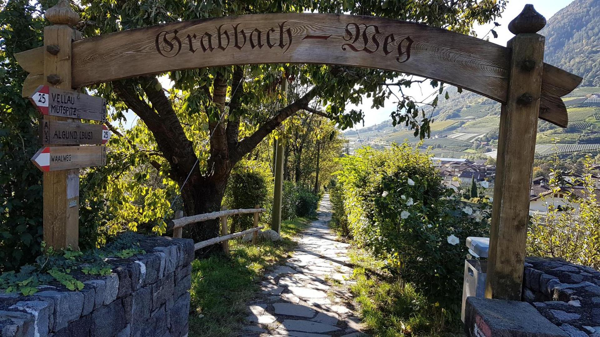 Ferienwohnung Lafreid Algund