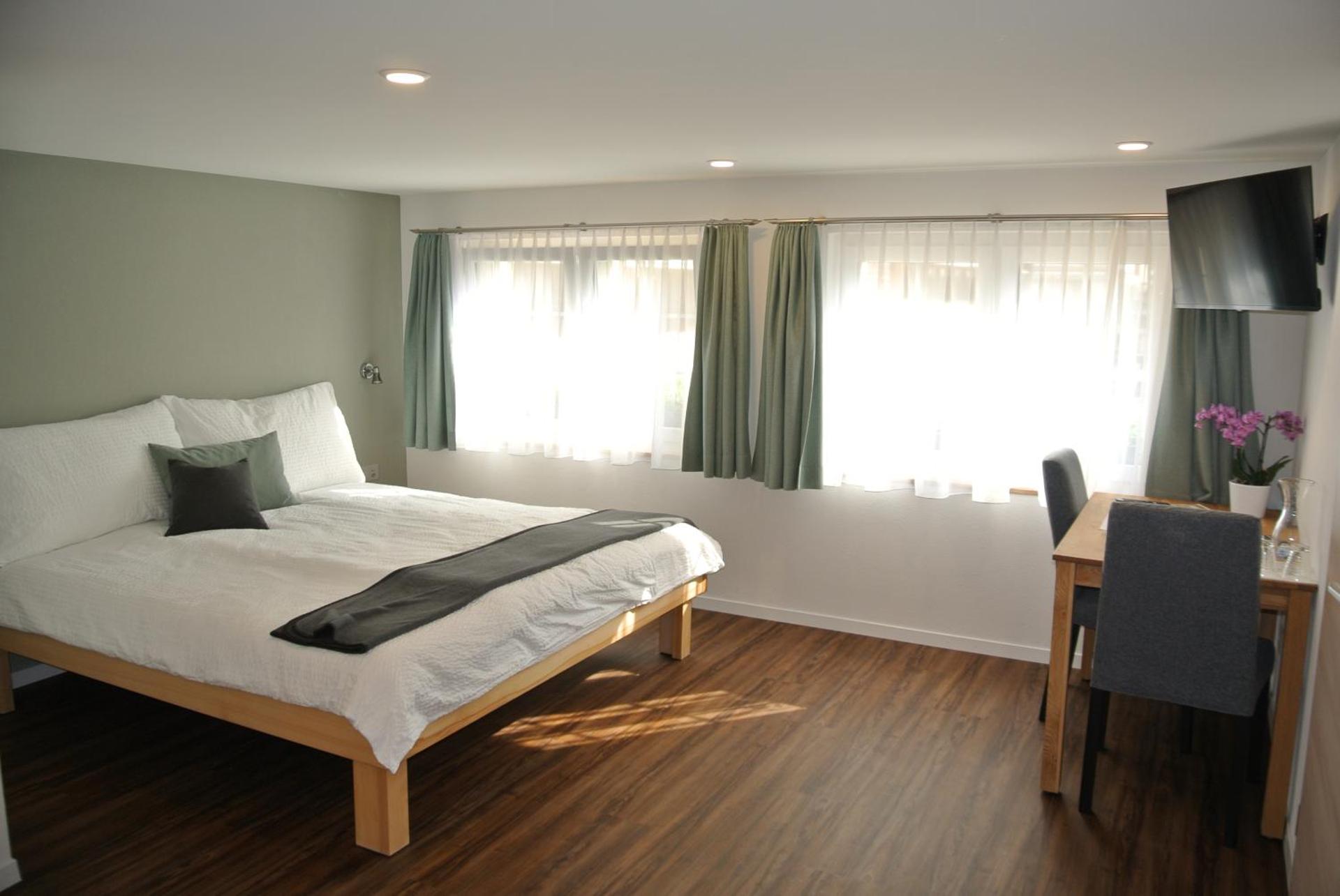 Classic Quadruple Room